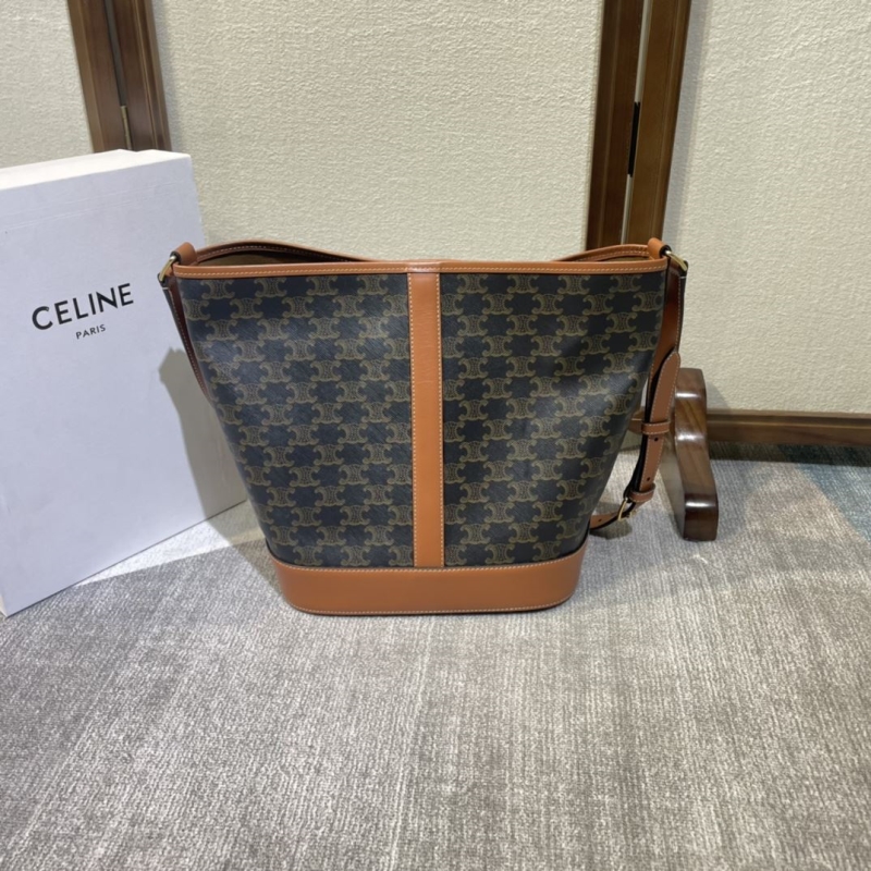 Ce1i*e bucket bags